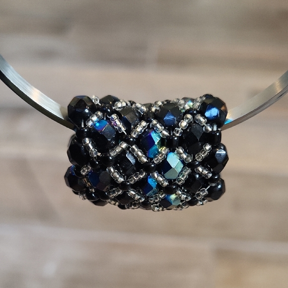 Handcrafted Unique Faceted Beaded Necklace Pendant - Picture 1 of 13